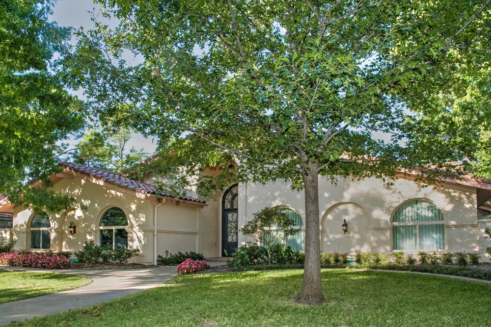 California Courtyard